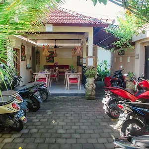 Ratna Ubud (Bali)